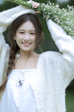 张柏芝47张不挂一丝挂